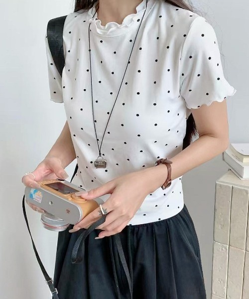 LADY LIKE(レディライク)の「【春夏新作】メローステッチドット柄半袖Tシャツ(Tシャツ/カットソー・レディース・ホワイト/ブラック・M)」の2枚目の写真