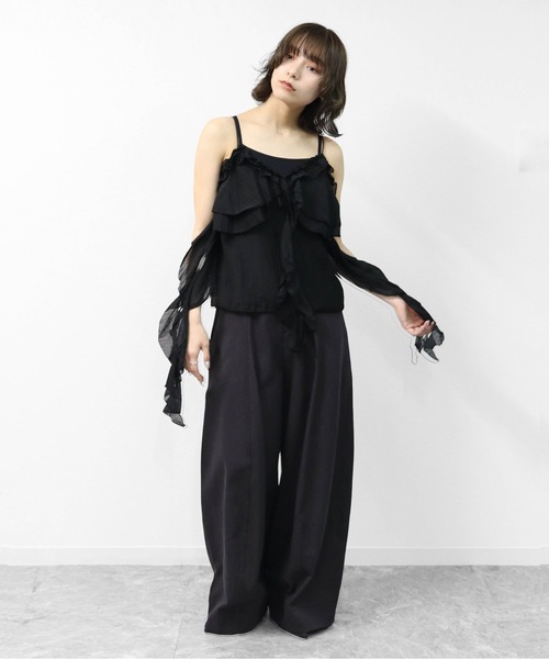 THE CELL.(ザセルドット)の「マルチフリル キャミソール MULTI-FRILL CAMISOLE(キャミソール・レディース・ブラック/グレー/オフホワイト・FREE)」の4枚目の写真