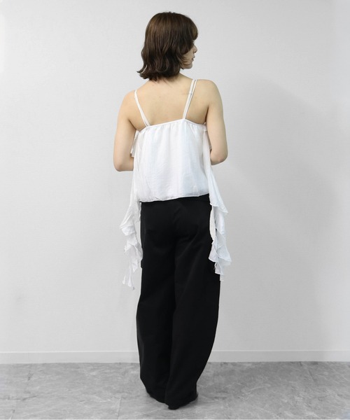 THE CELL.(ザセルドット)の「マルチフリル キャミソール MULTI-FRILL CAMISOLE(キャミソール・レディース・ブラック/グレー/オフホワイト・FREE)」の7枚目の写真