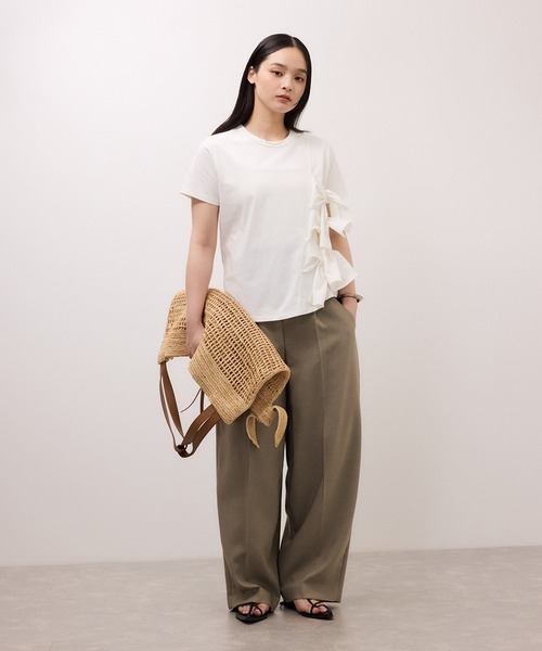 ADAM ET ROPE'(アダムエロペ)の「【サステナブル】リボンプルオーバー/接触冷感/UVカット/吸水速乾(Tシャツ/カットソー・レディース・ダークブラウン/ホワイト/サックスブルー・FREE)」の8枚目の写真