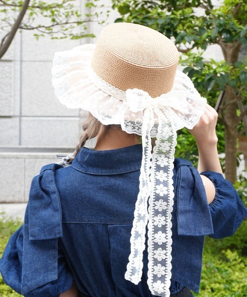 axes femme POETIQUE(アクシーズファムポエティック)の「レースリボン付き雑材風ハット(ハット・レディース・キナリ/ブラウン・FREE)」の4枚目の写真