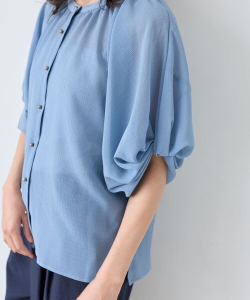 le.coeur blanc（ルクールブラン）の「ドットバルーンスリーブブラウス（シャツ/ブラウス・レディース・チャコールグレー/サックスブルー/オフホワイト・38）」の22枚目の写真