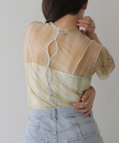 cheriella(シェリエラ)の「【cheriella】前後2WAYニュアンスウェーブホールシアートップス 半袖 2-WAY NUANCE WAVE HOLE SHEER TOPS(Tシャツ/カットソー・レディース・ブルー/ダークグレー/アイボリー/ブラウン/グリーン・FREE)」の20枚目の写真