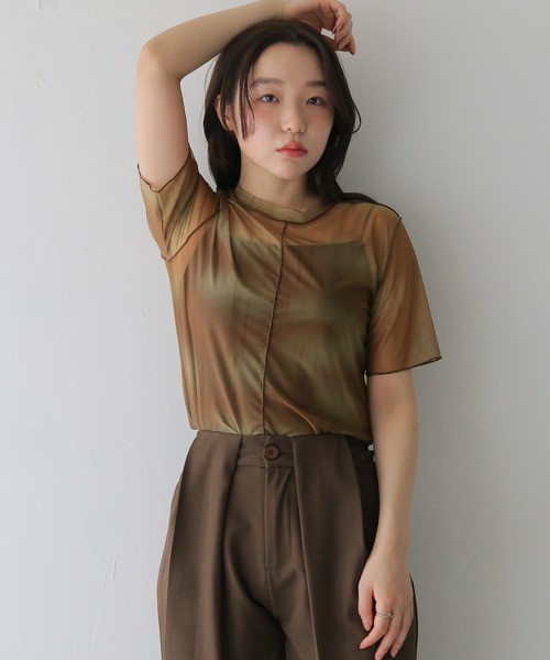 cheriella(シェリエラ)の「【cheriella】前後2WAYニュアンスウェーブホールシアートップス 半袖 2-WAY NUANCE WAVE HOLE SHEER TOPS(Tシャツ/カットソー・レディース・ブルー/ダークグレー/アイボリー/ブラウン/グリーン・FREE)」の22枚目の写真