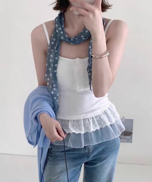 Vipoa(ヴィポア)の「Frill layer button up camisole(キャミソール・レディース・ブラック系その他/ホワイト系その他/ブラック/ホワイト・FREE)」の8枚目の写真