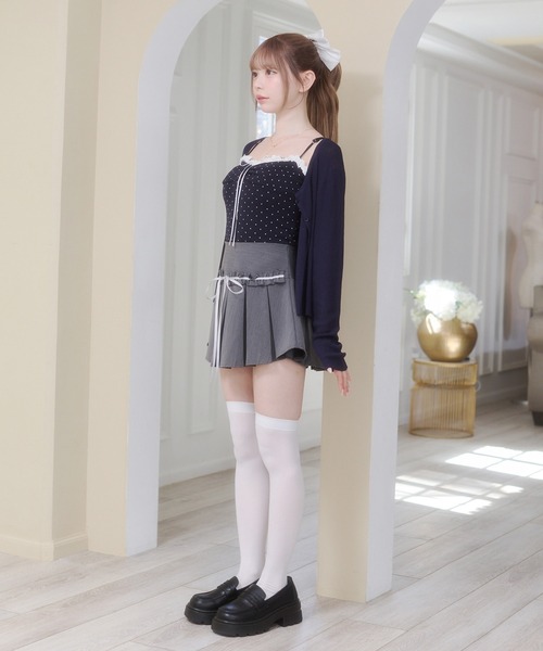 Rmine(アールマイン)の「配色リボン ボックス プリーツ スカート(スカパン付き)(スカート・レディース・ホワイト/ブラック/グレー・MEDIUM)」の7枚目の写真