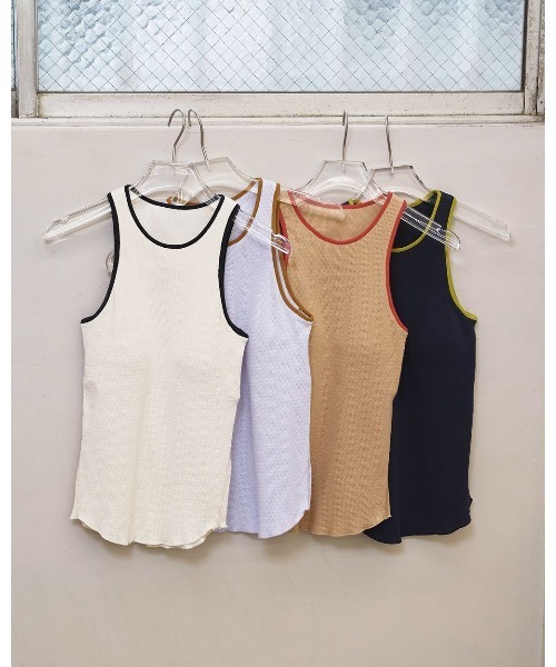 TODAYFUL（トゥデイフル）の「Cupin Piping Tanktop 12610615（タンクトップ・レディース・ネイビー/ライトブルー/オフホワイト/ベージュ・FREE）」の12枚目の写真