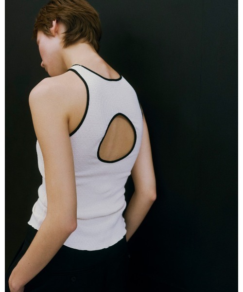 TODAYFUL（トゥデイフル）の「Cupin Piping Tanktop 12610615（タンクトップ・レディース・ネイビー/ライトブルー/オフホワイト/ベージュ・FREE）」の11枚目の写真