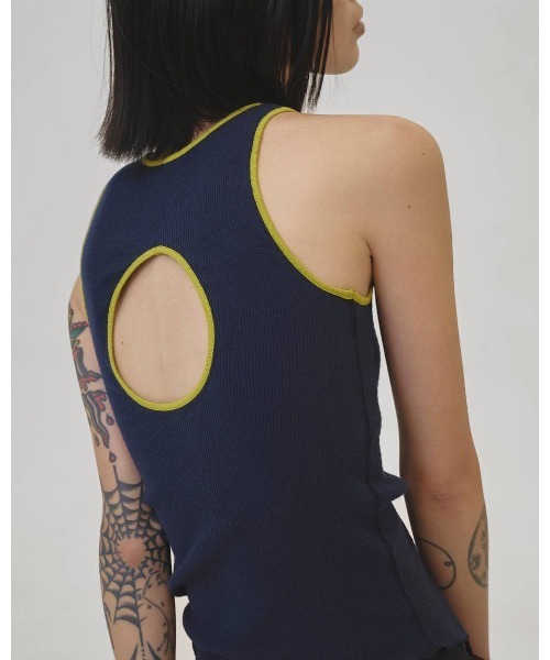TODAYFUL（トゥデイフル）の「Cupin Piping Tanktop 12610615（タンクトップ・レディース・ネイビー/ライトブルー/オフホワイト/ベージュ・FREE）」の6枚目の写真