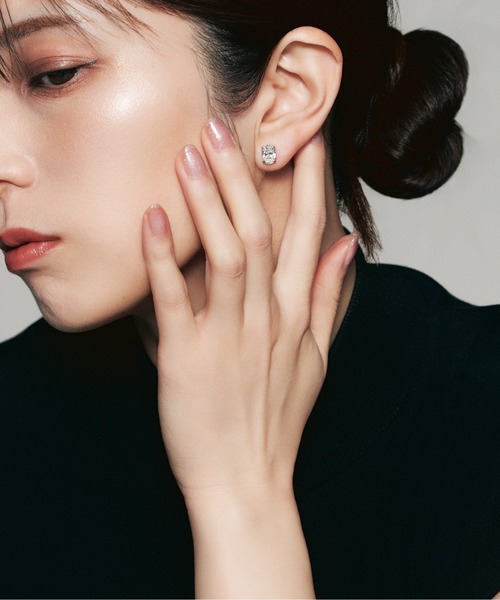 UNITED JEWELS(ユナイテッドジュエルズ)の「Pt900 ラボグロウンダイヤモンド ピアス(オーバル)(ピアス(両耳用)・レディース・プラチナム・FREE)」の4枚目の写真