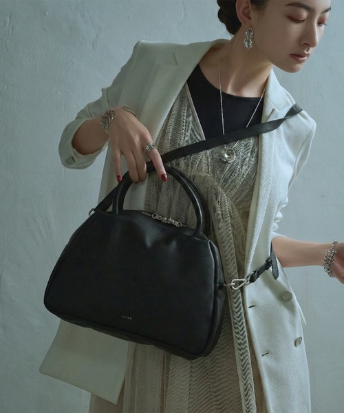 YArKA（ヤーカ）の「【YArKA/ヤーカ】real leather sharp & soft mix nuance boston bag M [sas2] / 直曲線のニュアンスボストンバッグ（ハンドバッグ・メンズ・ブラック・FREE）」の22枚目の写真