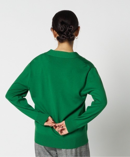 HELIOPOLE(エリオポール)の「<Letroyes> HENRI (V CARDIGAN) / アンリ Vネックカーディガン(ニット/セーター・レディース・アイボリー/ネイビー/グリーン/レッド/ブラウン・1/2)」の15枚目の写真