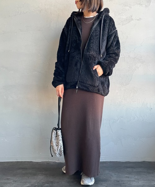 Champion（チャンピオン）の「【WEB先行予約】[Champion/チャンピオン] ボアフリース ジップフードジャケット(WEB限定)（その他アウター・レディース・ネイビー/ブラック・XL/M/L）」の4枚目の写真