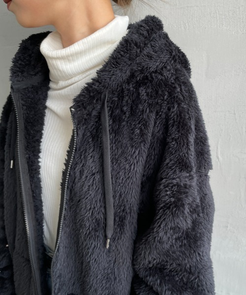 Champion（チャンピオン）の「【WEB先行予約】[Champion/チャンピオン] ボアフリース ジップフードジャケット(WEB限定)（その他アウター・レディース・ネイビー/ブラック・XL/M/L）」の17枚目の写真