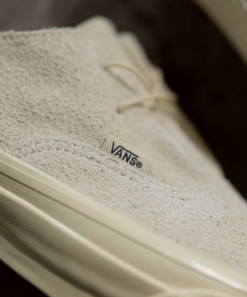 VANS(バンズ)の「PREMIUM AUTHENTIC EASE VN000EHFSAN(スニーカー・メンズ・ベージュ・5h/6/6h/7/7h/8h/9/9h/10/10h/11/8)」の3枚目の写真