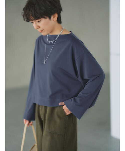green label relaxing(グリーンレーベルリラクシング)の「<スタイリスト兵藤千尋さんコラボ>クロップド ワイド ロングスリーブ Tシャツ UVカット(Tシャツ/カットソー・レディース・ネイビー/オフホワイト/ダークグレー・FREE)」の1枚目の写真