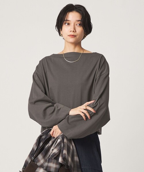green label relaxing(グリーンレーベルリラクシング)の「<スタイリスト兵藤千尋さんコラボ>クロップド ワイド ロングスリーブ Tシャツ UVカット(Tシャツ/カットソー・レディース・ネイビー/オフホワイト/ダークグレー・FREE)」の17枚目の写真