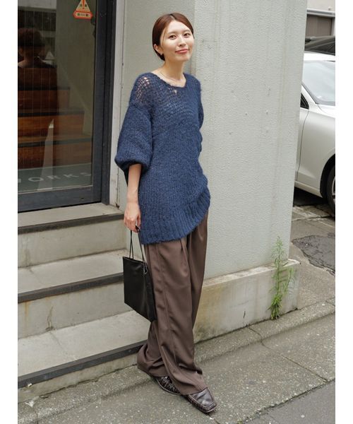 Henon.(ヘノン)の「シアーパフニット(ニット/セーター・レディース・ネイビー/グレー/オフホワイト・F)」の4枚目の写真