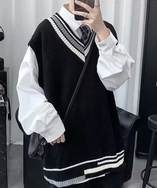 KELVIN(ケルヴァン)の「Line V-Neck Knit Vest ラインVネックニットベスト(ニット/セーター・メンズ・ブラック・LARGE/MEDIUM)」の6枚目の写真