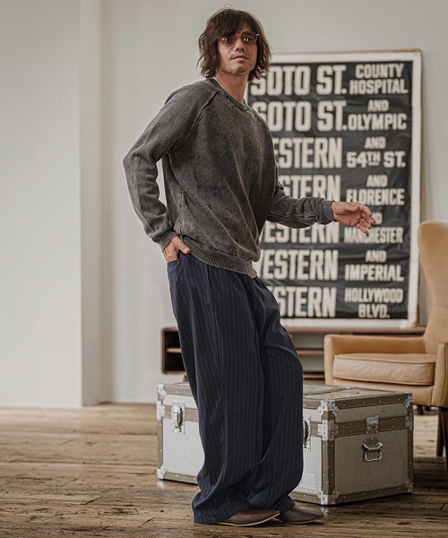 CAMBIO(カンビオ)の「mp15326- Pinstripe Pinched Tuck Wide Straight Pants ワイドストレートパンツ(CAM26AW-025)(その他パンツ・メンズ・ブラック/ネイビー/ブルー・S/M/L)」の21枚目の写真