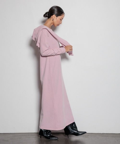 HEREIAM(ヘレイアム)の「【HEREIAM】ムースモールオフショルワンピース(ワンピース・レディース・ライトピンク/チャコール・SMALL/MEDIUM)」の8枚目の写真