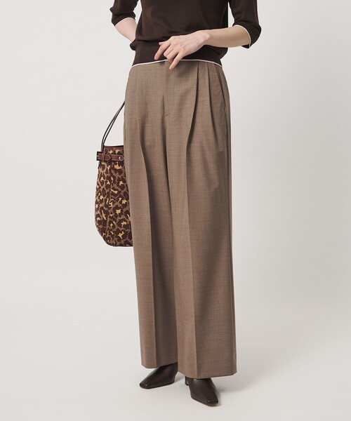 UNITED ARROWS(ユナイテッドアローズ)の「トロピカル 2タック ワイドパンツ(スラックス・レディース・ダークグレー/ダークブラウン/ブラック/その他2・38/34/40/36)」の4枚目の写真