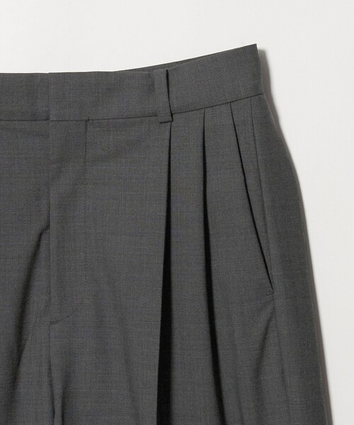 UNITED ARROWS(ユナイテッドアローズ)の「トロピカル 2タック ワイドパンツ(スラックス・レディース・ダークグレー/ダークブラウン/ブラック/その他2・38/34/40/36)」の21枚目の写真