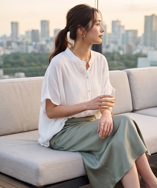 STYLE DELI（スタイルデリ）の「【DELI by】エアリードレープフレンチブラウス（シャツ/ブラウス・レディース・ブラック/ホワイト・M）」の2枚目の写真