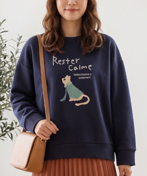 Belta attrice（ベルタアトリーチェ）の「【新作】クルーネック トレーナー 猫 ネクタイ プリント スウェット プルオーバー ダンボール /長袖 秋冬 Myauris（スウェット・レディース・チャコールグレー/ネイビー/グレイッシュベージュ・FREE）」の9枚目の写真