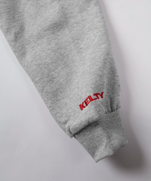 KELTY(ケルティ)の「【97】【KELTY/ケルティ】裏起毛 クロップド スウェット/トレーナー/ショート丈/短丈/ミニロゴ/ワンポイント/裏起毛/レディース(スウェット・レディース・グレー/ネイビー/ホワイト/ブラック・FREE)」の11枚目の写真
