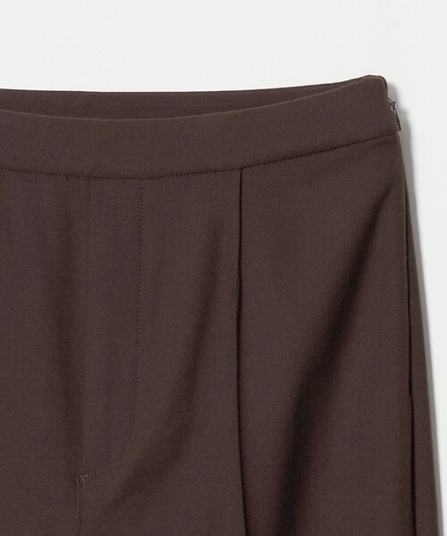 UNITED ARROWS(ユナイテッドアローズ)の「セミフレア レギンス パンツ(その他パンツ・レディース・ブラック/ダークブラウン/ライトピンク・38/36)」の5枚目の写真