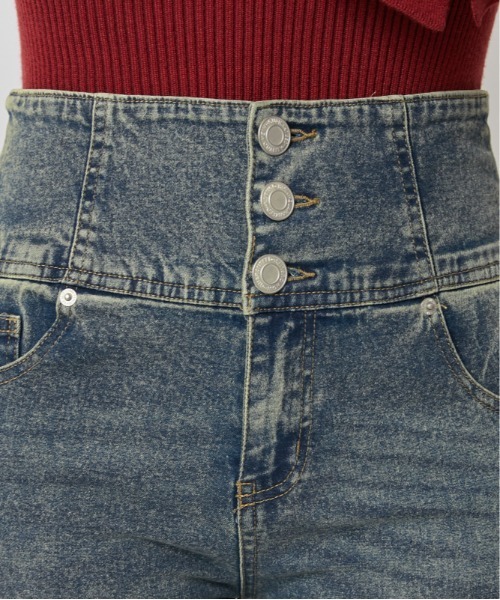 GORGE(ゴージ)の「サイドフリンジ フレアデニムパンツ|全2色(デニムパンツ・レディース・ブルー/ブラック・S/M/L)」の12枚目の写真