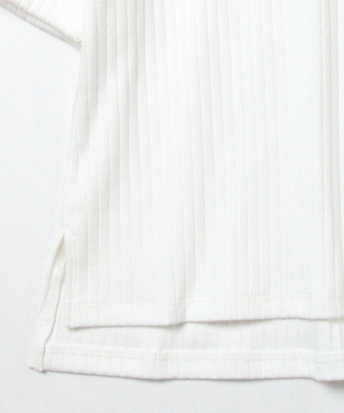 Ray BEAMS（レイビームス）の「Ray BEAMS / RIB サイド スリット ボトル ネック（Tシャツ/カットソー・レディース・オフホワイト/オリーブ/ネイビー・ONE SIZE）」の9枚目の写真