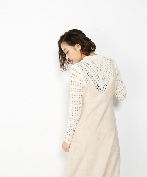 SLY(スライ)の「SUEDE LIKE ロングOP(ワンピース・レディース・ライトベージュ/キャメル・2/1)」の5枚目の写真