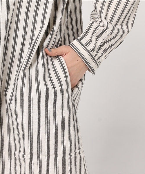 LBC(エルビーシー)の「綿麻ストライプワンピース (ワンピース・レディース・オフホワイト/ブルー・LARGE/MEDIUM)」の10枚目の写真