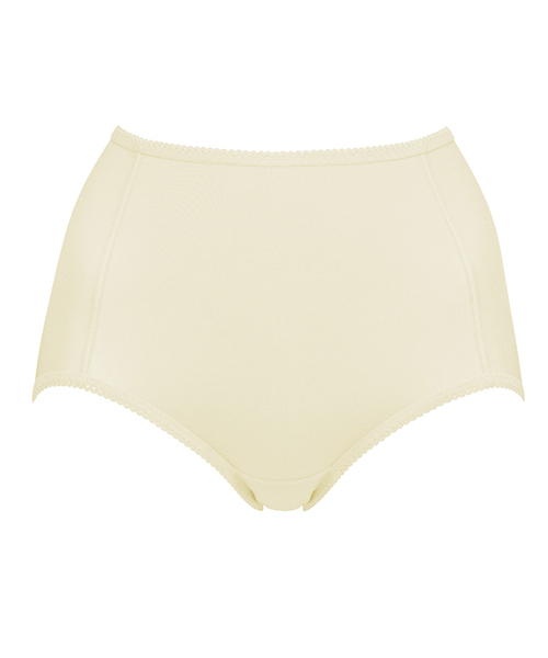 BRADELIS NEWYORK（ブラデリスニューヨーク）の「モモパンツ・ショーツ#301 育尻 補正下着 補整 ブラデリス（ショーツ・レディース・ネイビー/コーラルピンク/ナチュラル/ピンクベージュ/ブラック/モカ/ライトピンク/レッド/ホワイト/ピンク/ブルー/バーガンディー/ブルー系その他/ベージュ系その他/ベージュ/チャコール/ピンク系その他/ピンク系その他3/ブルー系その他2/ライラック/ピンク系その他2/ベージュ系その他2/ミント/ピンク系その他4/ブルー系その他3/グリーン/ラベンダー/ホワイト系その他/ピンク系その他5/ブルー系その他4/インディゴブルー/ダークカーキ/ピンク系/レッド系/チャコールグレー/フューシャピンク・LL/M/L/S）」の2枚目の写真