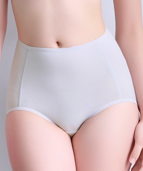BRADELIS NEWYORK(ブラデリスニューヨーク)の「モモパンツ・ショーツ#301 育尻 補正下着 補整 ブラデリス(ショーツ・レディース・ネイビー/コーラルピンク/ナチュラル/ピンクベージュ/ブラック/モカ/ライトピンク/レッド/ホワイト/ピンク/ブルー/バーガンディー/ブルー系その他/ベージュ系その他/ベージュ/チャコール/ピンク系その他/ピンク系その他3/ブルー系その他2/ライラック/ピンク系その他2/ベージュ系その他2/ミント/ピンク系その他4/ブルー系その他3/グリーン/ラベンダー/ホワイト系その他/ピンク系その他5/ブルー系その他4/インディゴブルー/ダークカーキ/ピンク系/レッド系/チャコールグレー/フューシャピンク/テラコッタ/ライトグレー/オレンジ・LL/M/L/S)」の6枚目の写真