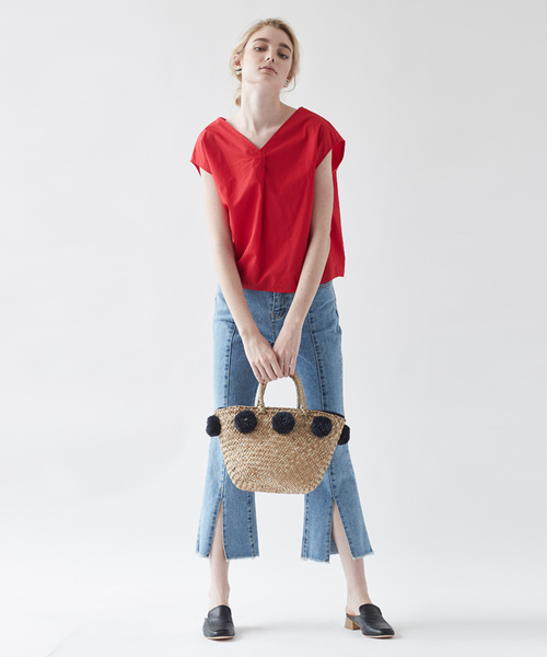 titivate(ティティベイト)の「タイプライターバッククロスブラウス(シャツ/ブラウス・レディース・ホワイト/レッド/カーキ・M)」の13枚目の写真