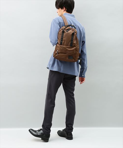 ADAM ET ROPE'（アダムエロペ）の「 RAFE バックパック（バックパック/リュック・メンズ・ブラック/ブラウン/モスグリーン・FREE）」の5枚目の写真