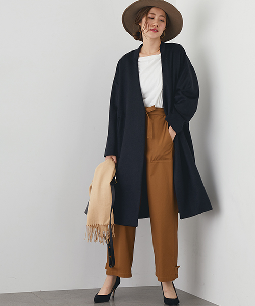 STUDIOUS(ステュディオス)の「ベルテッドノーカラーガウンコート(その他アウター・レディース・グレー/ベージュ/ブラック・0/1)」の7枚目の写真