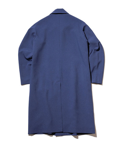 MR.OLIVE（ミスターオリーブ）の「RETORO POLYESTER OXFORD / WIDE SILHOUTTE LONG COAT（チェスターコート・メンズ・ブラック/ベージュ/オレンジ/ブルー・LARGE/MEDIUM/SMALL）」の9枚目の写真