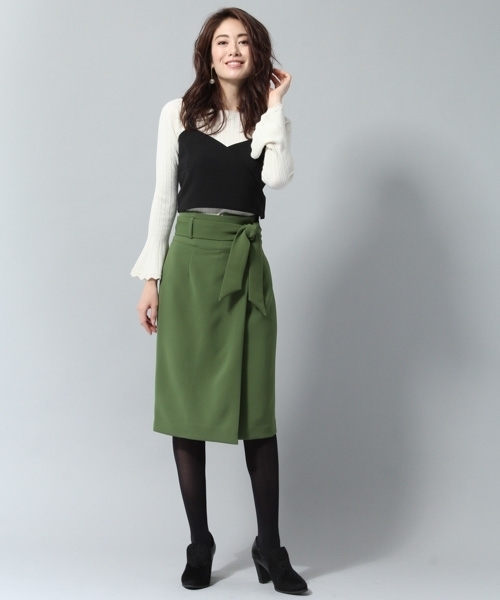 Andemiu（アンデミュウ）の「ビスチェＳＥＴリブニットプルオーバー778551（ニット/セーター・レディース・ブラック/オフホワイト/グレー・FREE）」の14枚目の写真