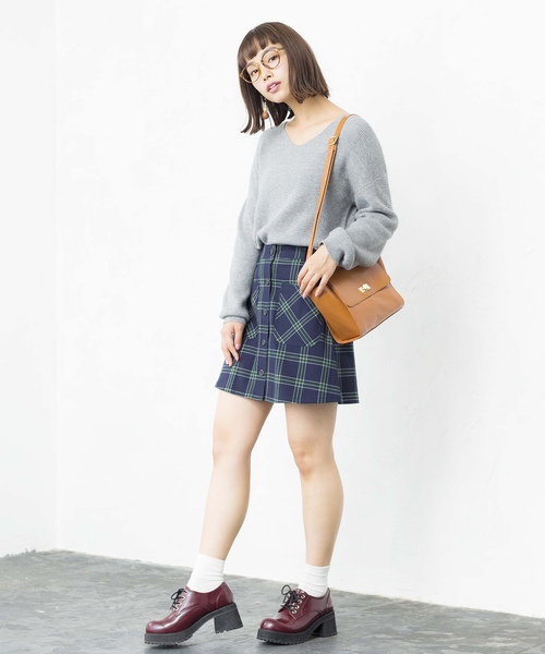 WEGO（ウィゴー）の「WEGO/前ボタンチェックタイトミニスカート（スカート・レディース・グレー系その他2/ブルー系その他2/ベージュ系その他2/イエロー系その他3/ブラック系その他2/ブラック系その他3/レッド系その他2・LARGE/MEDIUM）」の10枚目の写真