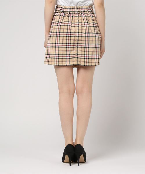 WEGO（ウィゴー）の「WEGO/前ボタンチェックタイトミニスカート（スカート・レディース・グレー系その他2/ブルー系その他2/ベージュ系その他2/イエロー系その他3/ブラック系その他2/ブラック系その他3/レッド系その他2・LARGE/MEDIUM）」の19枚目の写真