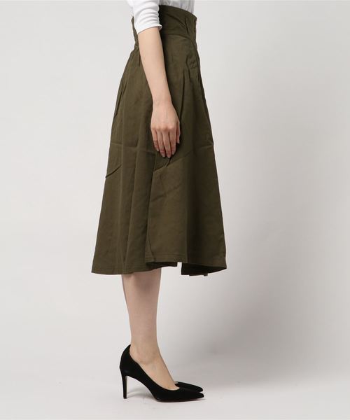 WEGO（ウィゴー）の「WEGO/チノ前ボタンタックミディスカート（スカート・レディース・ベージュ/ダークオレンジ/カーキ/オリーブ/ダークベージュ/ブラック系その他2/マスタード・LARGE/MEDIUM）」の8枚目の写真