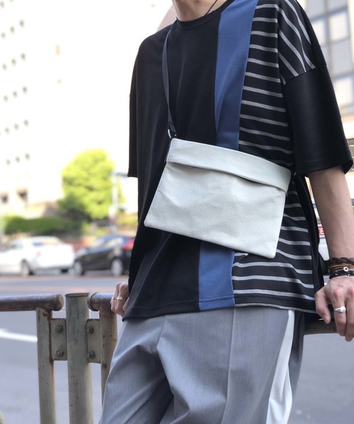 STUDIOUS（ステュディオス）の「【STUDIOUS】レザーサコッシュ（ボディ