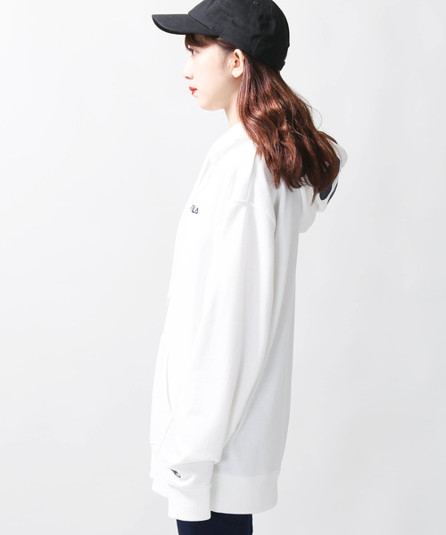 FILA（フィラ）の「∴WEGO/FILA別注フードロゴビッグシルエットパーカー（パーカー・レディース・イエロー/ホワイト/ネイビー/レッド/グリーン・FREE）」の18枚目の写真