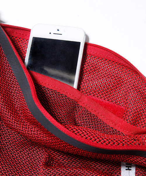 F/CE. （エフシーイー）の「F/CE. MESH SHOULDER / エフシーイー メッシュ ショルダーバッグ（ショルダーバッグ・メンズ・グレー/レッド/サックスブルー/ピンク/グリーン・FREE）」の11枚目の写真