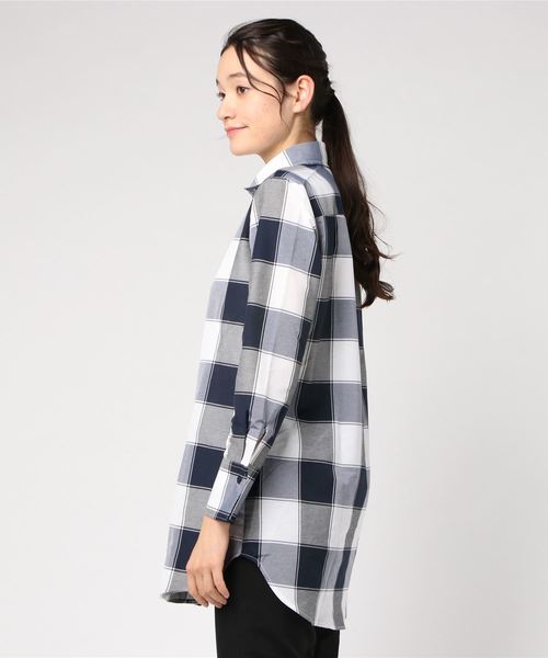 NARACAMICIE(ナラカミーチェ)の「イタリアンチェック長袖ロングシャツ(シャツ/ブラウス・レディース・ブラック/ネイビー・SMALL/MEDIUM/LARGE)」の12枚目の写真