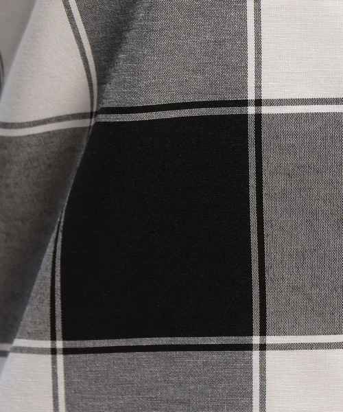 NARACAMICIE(ナラカミーチェ)の「イタリアンチェック長袖ロングシャツ(シャツ/ブラウス・レディース・ブラック/ネイビー・SMALL/MEDIUM/LARGE)」の10枚目の写真